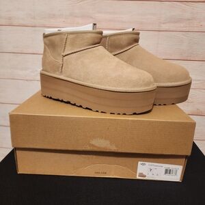 UGG Women's Tan Platform Ankle Boots